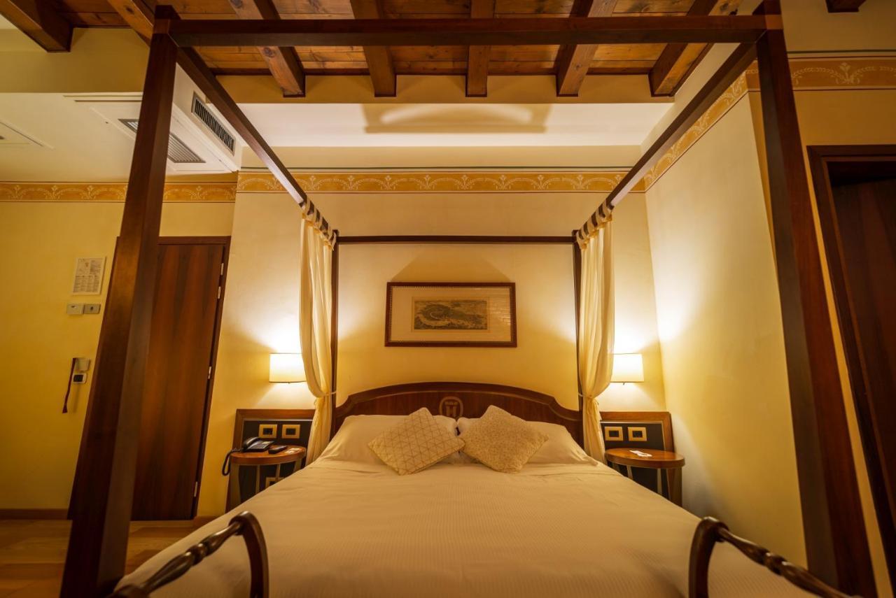 Hotel Alla Torre Castelfranco Veneto Bagian luar foto