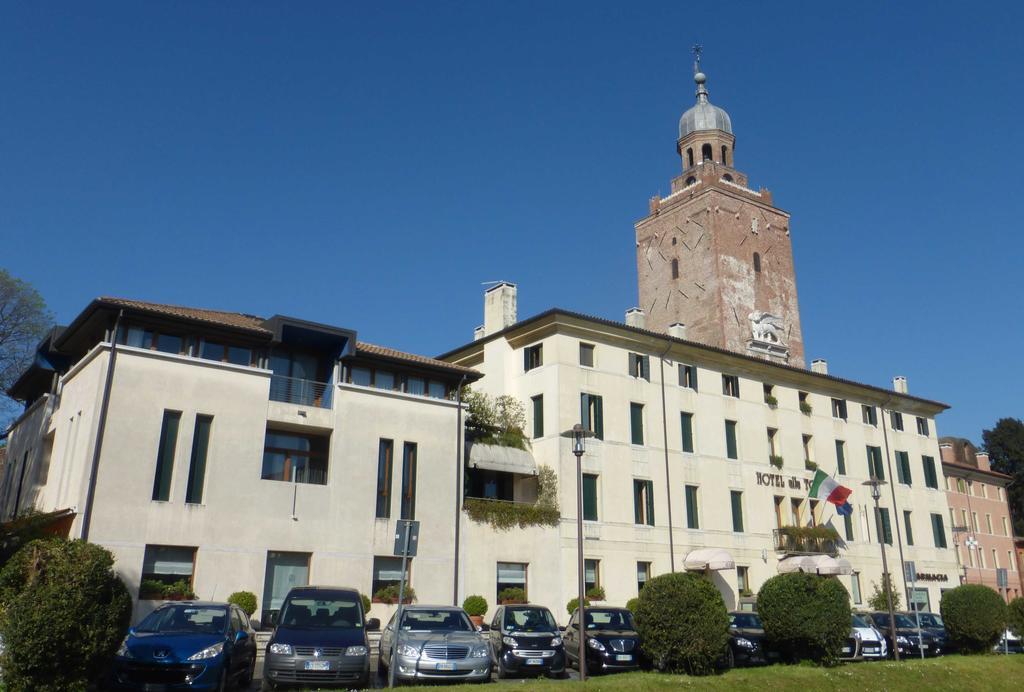 Hotel Alla Torre Castelfranco Veneto Bagian luar foto